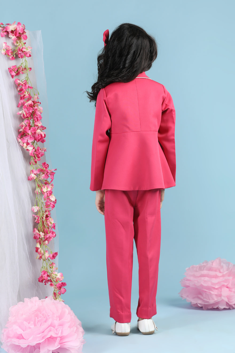 Two Piece Coord Set With Piping And Bow Detsailing