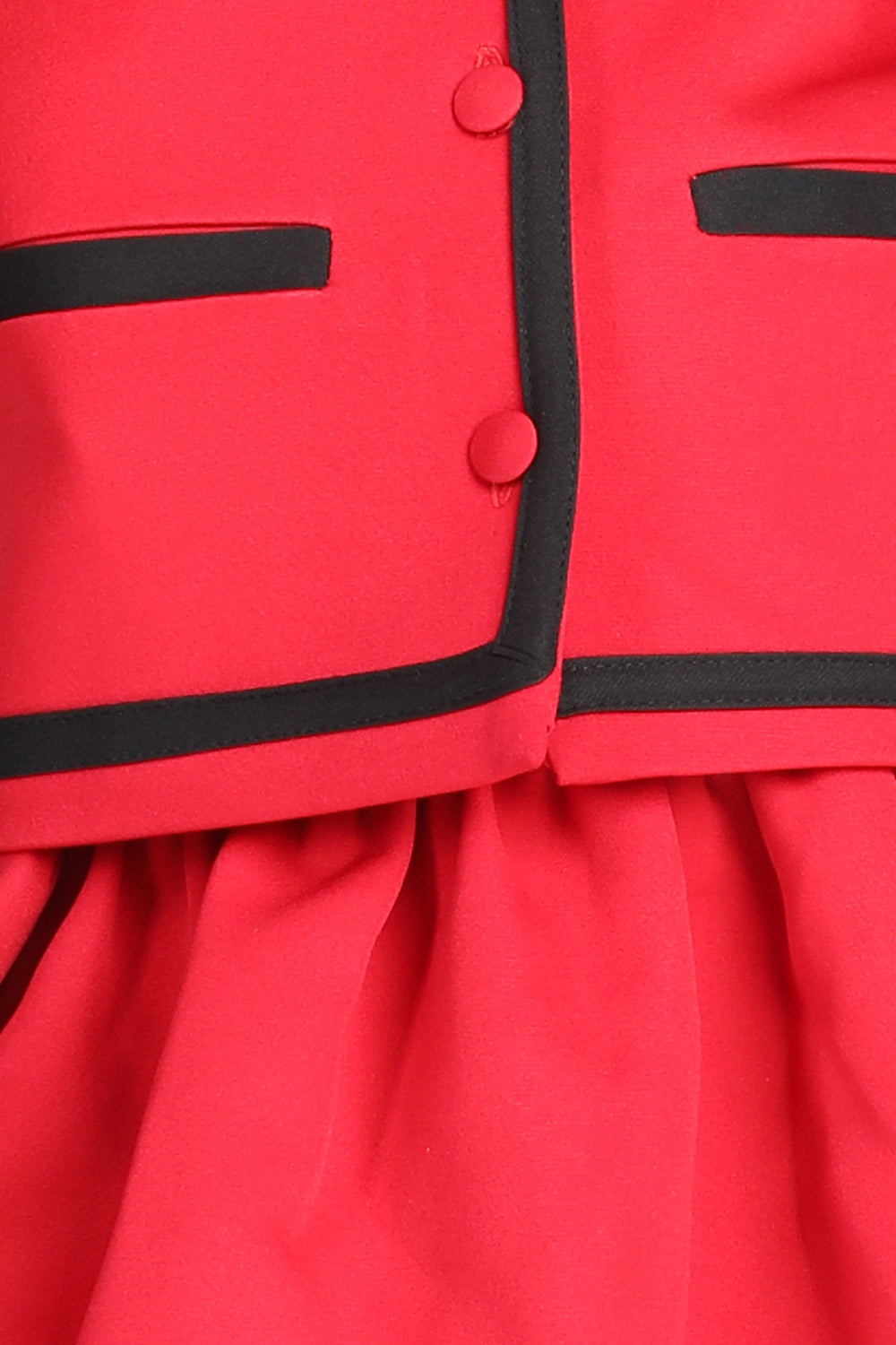 2 Piece Set With Black Detailimng