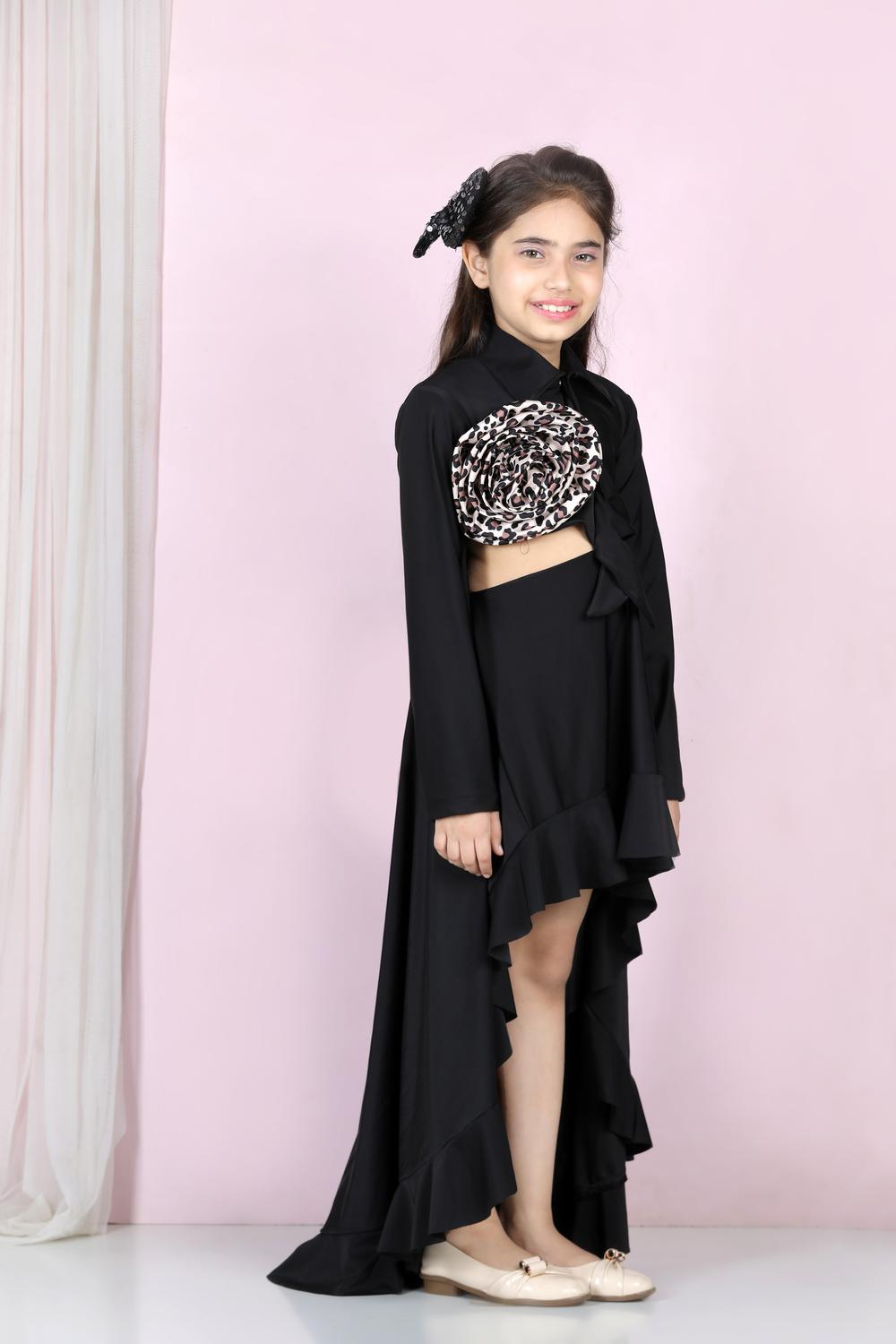 Dress With Cut On Sides And Flower Detailing