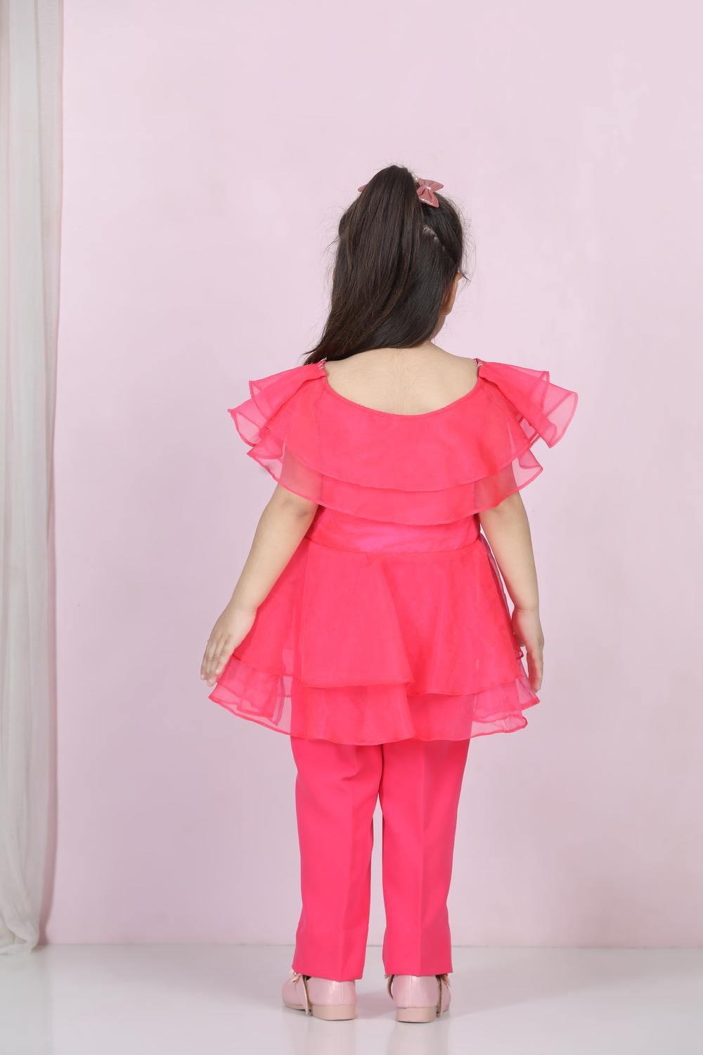 Top And Pant With Broach