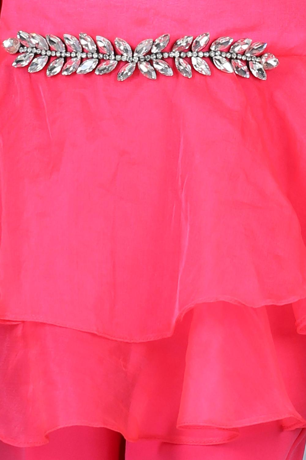 Top And Pant With Broach