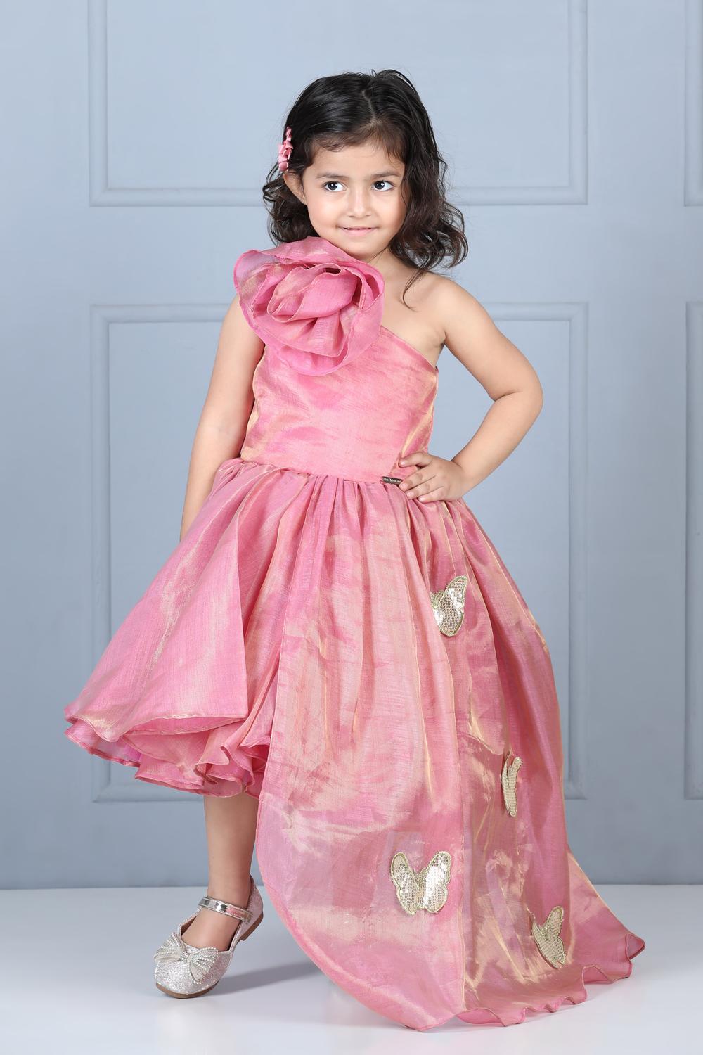 Off Shoulder Dress With Side Tail