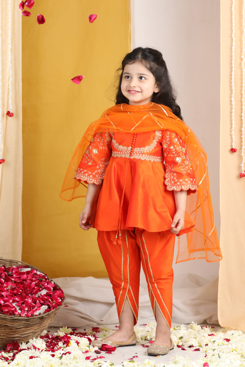 Girl Peplum Suit With Embroidery