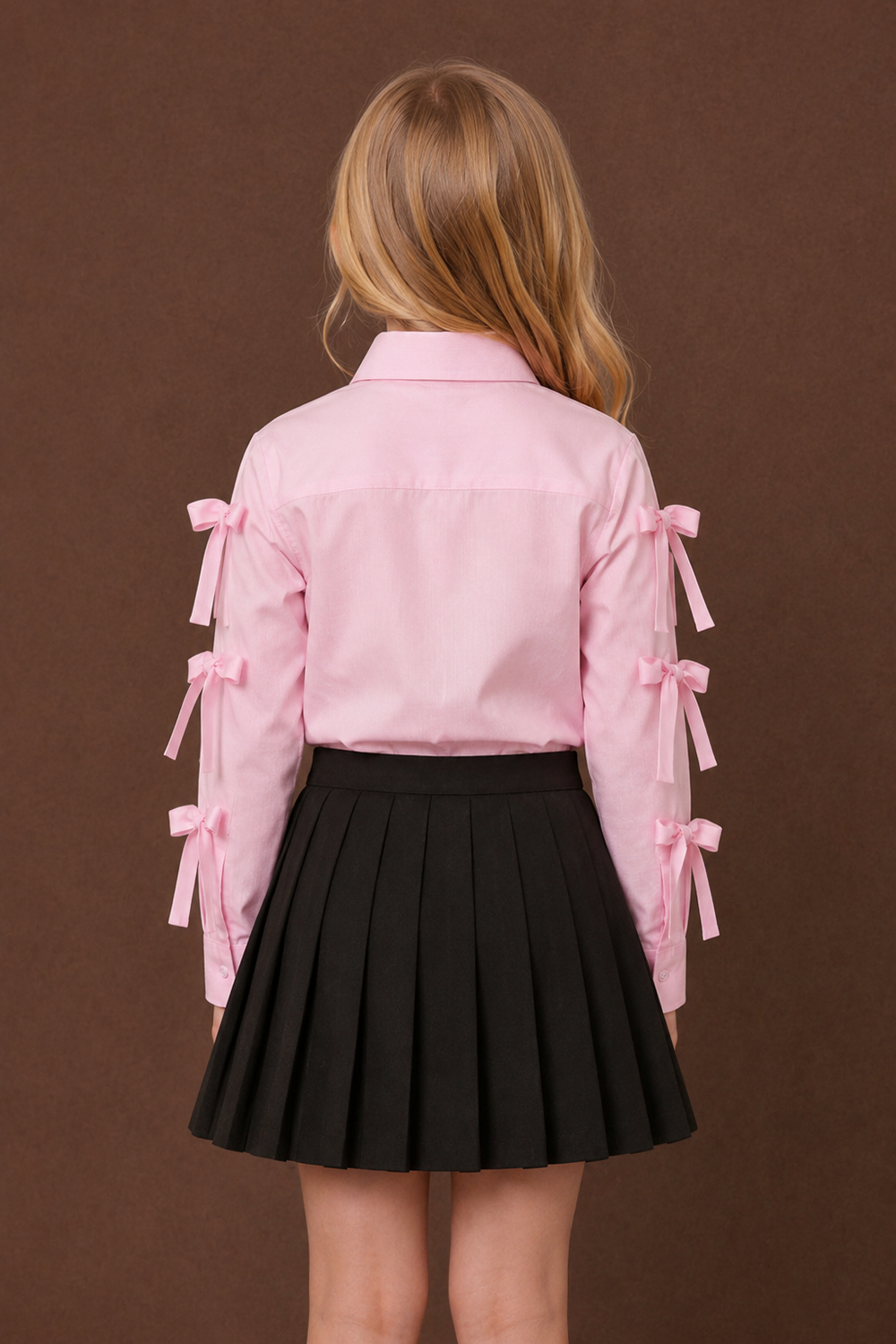 Shirt with Sleeve Tie Up Paired with Pleated Skirt