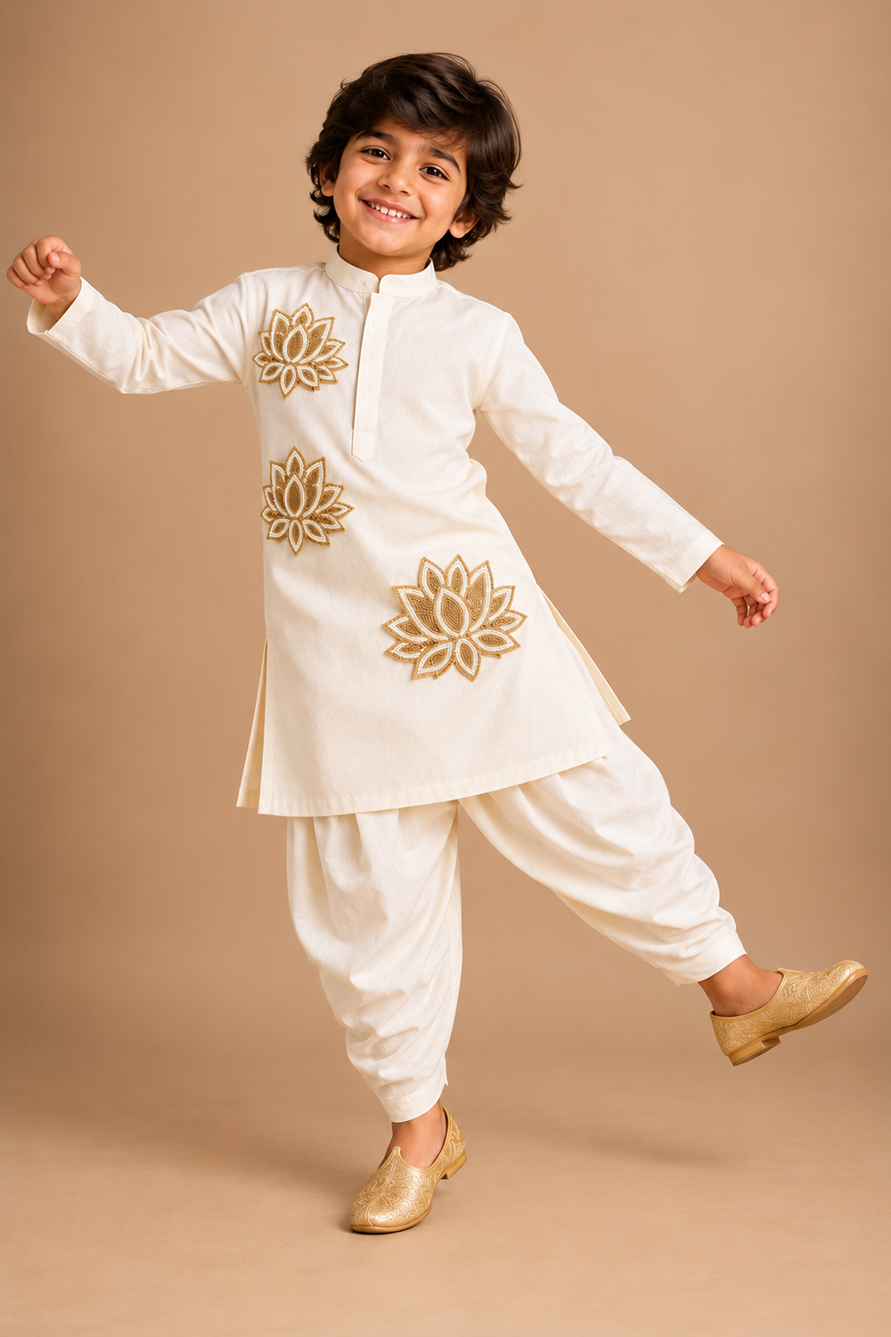 Elegant Kurta Pajama With Statement Golden Lotus Embroidery With Salwar
